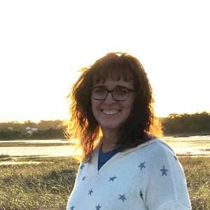 Meet your Posher, Deb